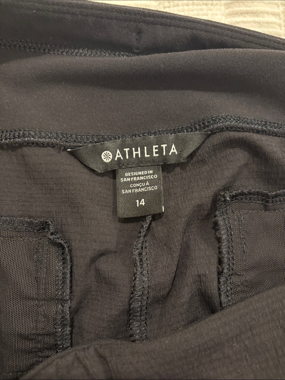 Athleta Women’s Shorts with Zipper Pockets 14 - Picture 2 of 5